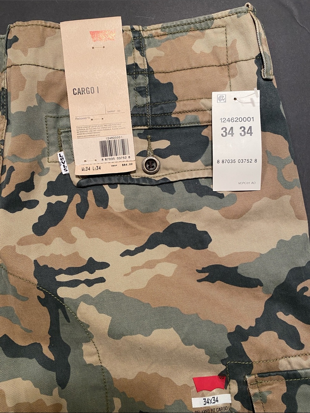 Levi's Camo Cargo Shorts in Green and Brown